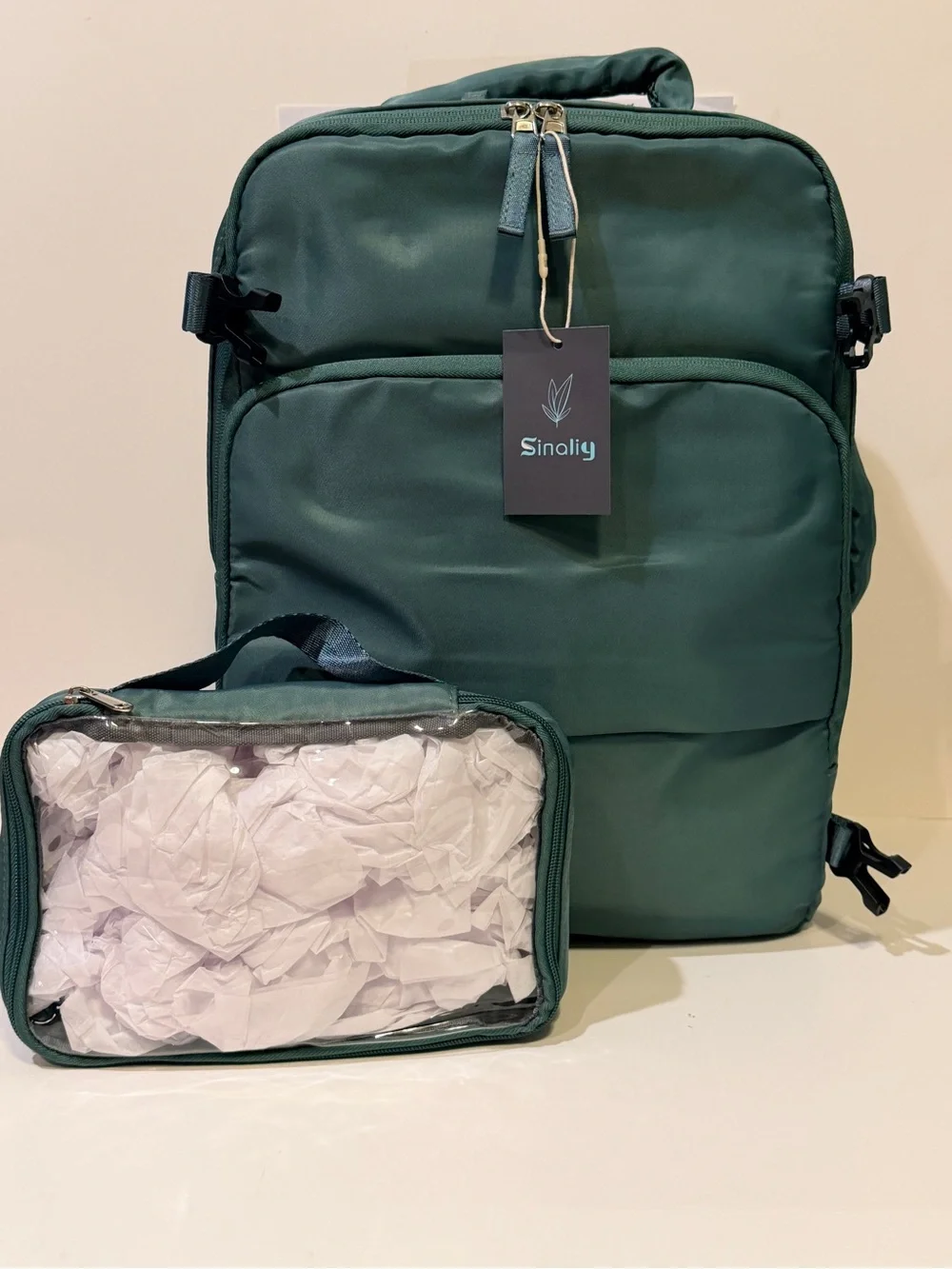 NWT Sinaliy Green Travel/Laptop Backpack with Travel Pouch